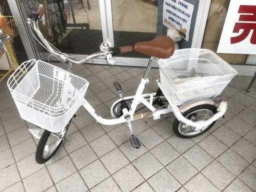新品　未使用品　SWINGCHARLIE　三輪車