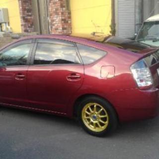 トヨタプリウス　ハイブリッドエコカー低燃費車の画像