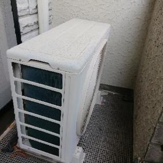 2009年 東芝.ルームエアコンRAS-281PDWの画像
