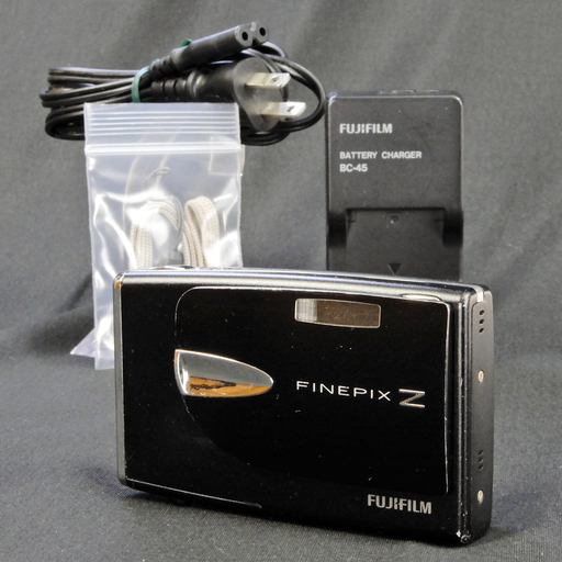 富士フイルム デジタルカメラFinePix Z20fd ブラック 1.000万画素 光学3倍ズーム  Used