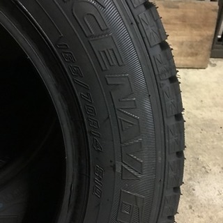 値下げしました　新品 スタットレス 手渡し限定 の画像