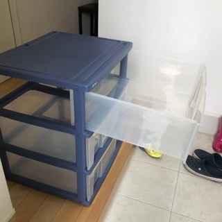 １、3段収納ケース