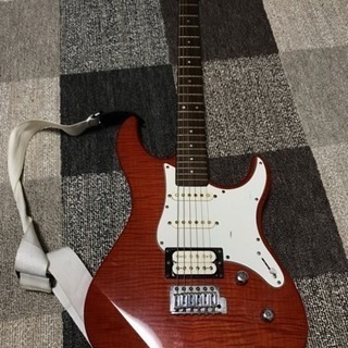 買ってすぐ弾ける！エレキギターセット