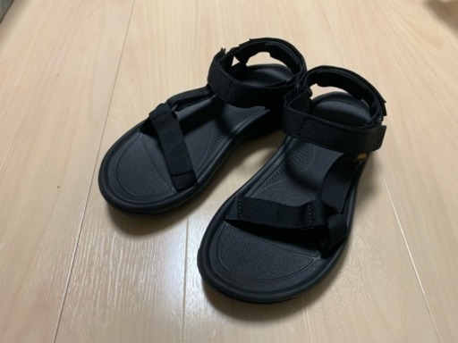 teva サンダル 【新品、未使用、箱付き】