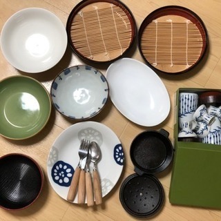 お皿、丼、カトラリー、とっくりセット、鉄器まとめて