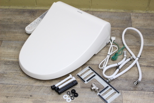 R379)【高年式！】東芝 TOSHIBA 温水洗浄便座 SCS-T175 クリーンウォッシュ CLEAN WASH 2018年製 貯湯式 ウォシュレット