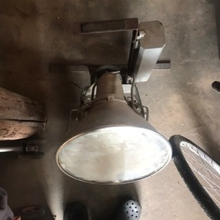 ☆水銀灯☆投光器☆抵抗器付き☆の画像