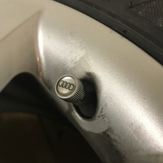 AUDI Ａ６純正ホイール＋タイヤセット！差し上げますの画像