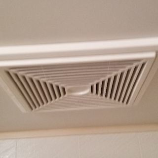 浴室換気扇100V-1室換気　中古差し上げます