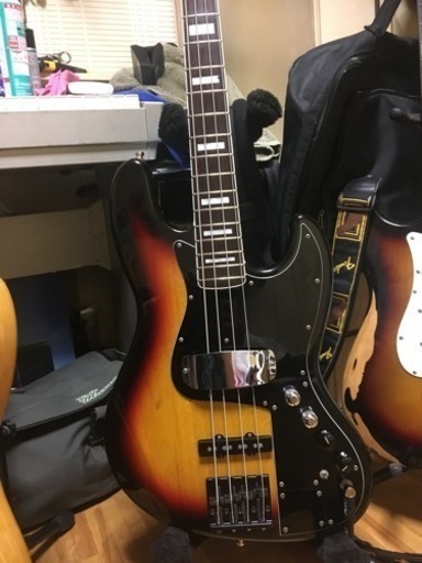 エレキベース Fender Japan JB77-MM改