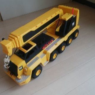 クレーン車＆ショベルカーの画像