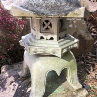 庭石造