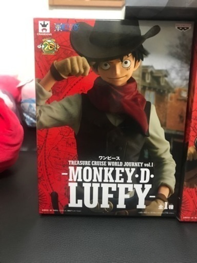 ワンピース  ルフィ フィギュア