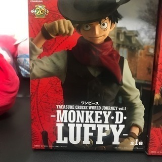 ワンピース  ルフィ フィギュア