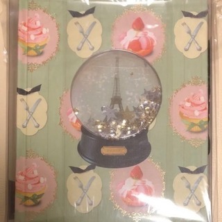 新品未開封のフォトアルバム100枚収納！