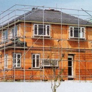 鳶職 クサビ式足場の施工 月収50万以上可能！