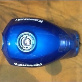 Kawasaki GPZ1100 水冷 純正ガソリンタンク
