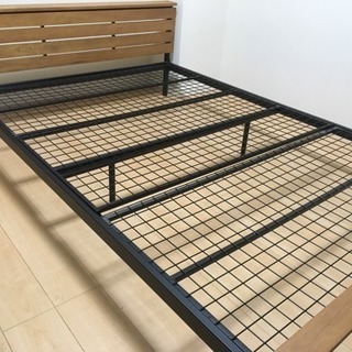 北欧デザイン ダブルベット (マットレス付)