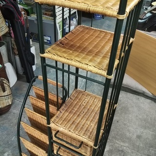 ［ラタン製棚+マガジンラック］の画像