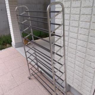 移動式シューズラック（50足用）あげます