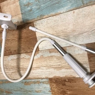 スマホを固定するなにか