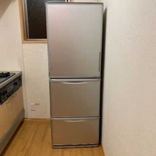 シャープ2015年製350L両開きファミリー世帯向け冷凍冷蔵庫