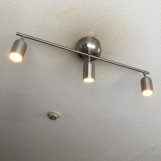 商談中    IKEA シーリングライト