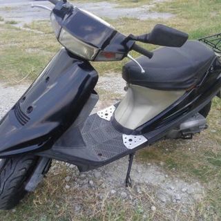 V100 
