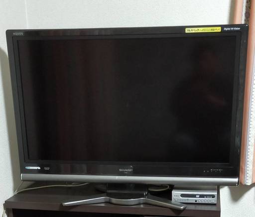 シャープ アクオス 37インチ液晶テレビ