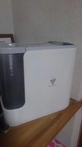 シャープ加湿器です。