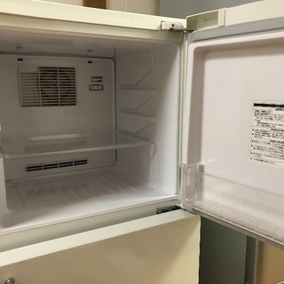 取引中です  値下げ！無印良品 冷蔵庫 137L 2007年製の画像