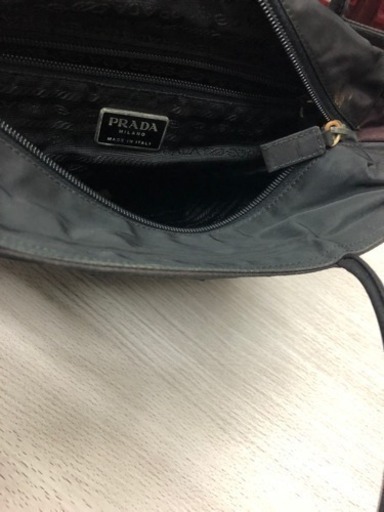 PRADA   トートバック  ブラック　《お値下げ中》