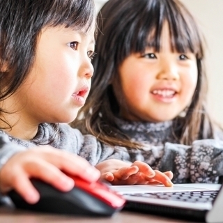 プログラミングの先生になりたい大学生アルバイト募集中の画像