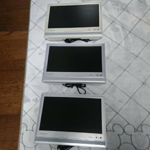 HITACHテレビ　十六型　新生活にどうぞ