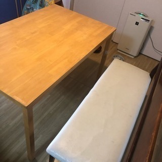 テーブル ベンチの画像