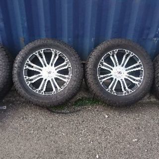 マッドタイヤ 295/55R20 ホイール付き4本セット