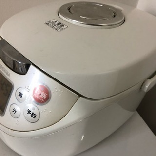 【格安】 ☆至急☆ TOSHIBA 08年製 炊飯器 5合炊きの画像