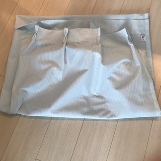 (取りに来ていただける方限定)中古パープル遮光カーテン&水色レースカーテンの画像