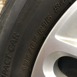 日産キューブ z12 純正 タイヤホイール