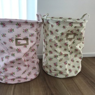 ランドリーバスケット☆洗濯カゴ☆花柄☆2つセット