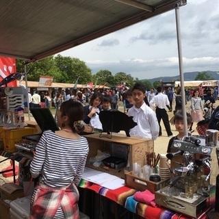 【積極性重視】配膳と簡単な調理補助／ フードイベントでの作業の画像