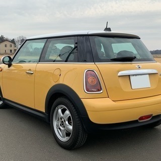 ミニ ミニクーパー 車検 32年 9月 黄色 MINI BMW イエローの画像