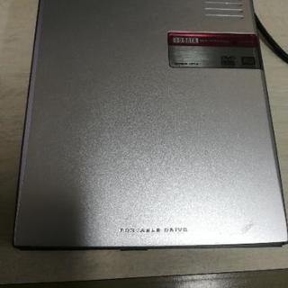値下げ！外付けポータブルDVD ドライブ　I/O DATA DVRP-UT4の画像