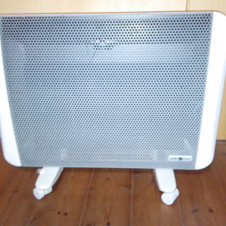 電気パネルヒーター
