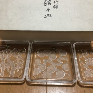 クリスタルガラス 松竹梅 お皿 6枚セット（値下げ）の画像