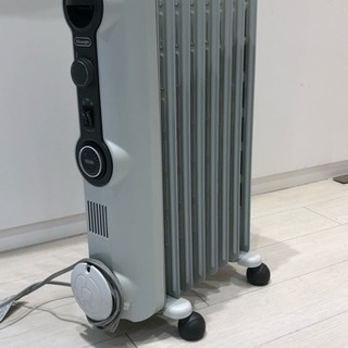 delonghi デロンギ オイルヒーター 2ヶ月のみ使用 箱無