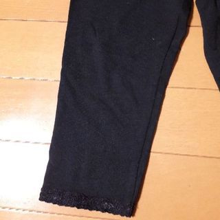 ☆未使用タグ付き☆オッシュコッシュ☆黒裾レースパンツ☆90サイズ☆￥300の画像
