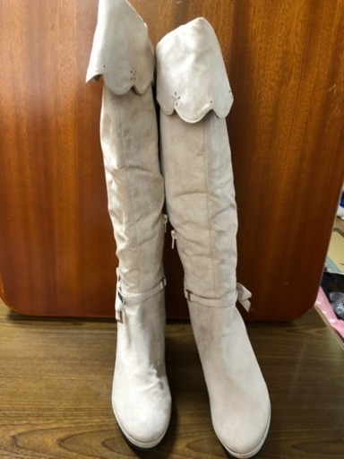 新品 ブーツ