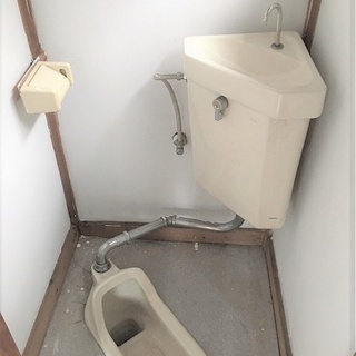 激安風呂無し！荷物置きにも！ − 東京都