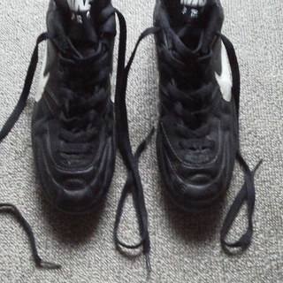 サッカースパイク　NIKE　27.5cm